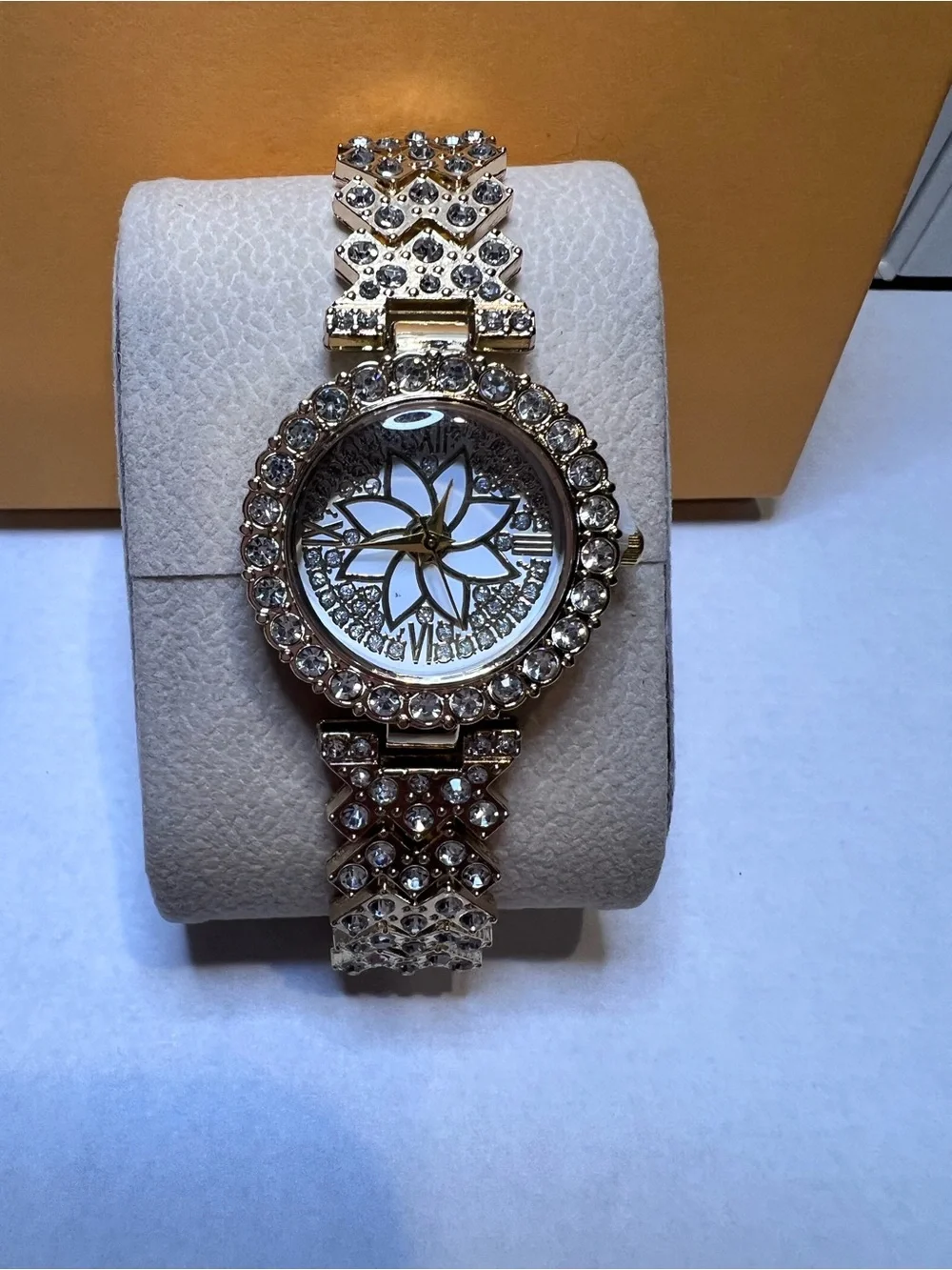 Women's Gold Tone CZ stone Flower Bracelet Watch